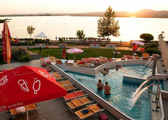 Velence Spa Lake Apartman Dış mekan fotoğraf